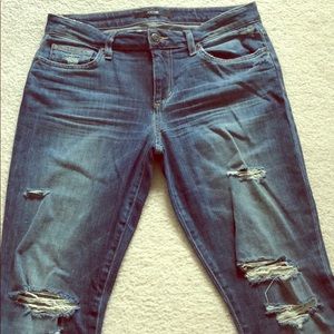 Like new Joe’s denim